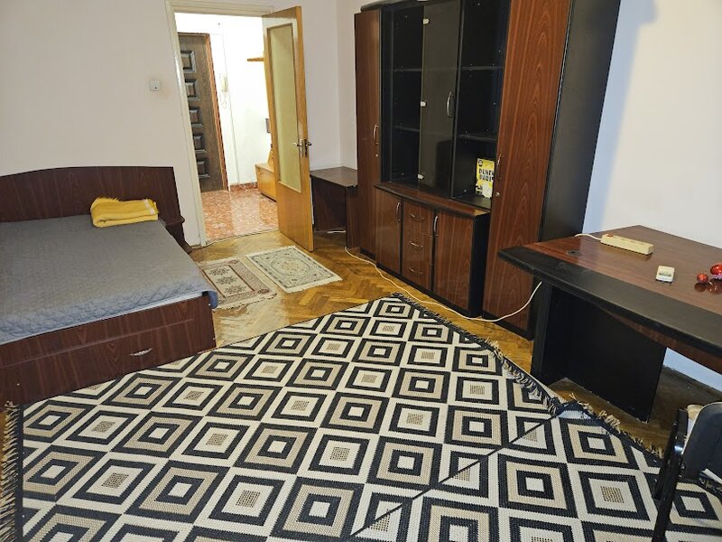 Drumul Taberei, Favorit